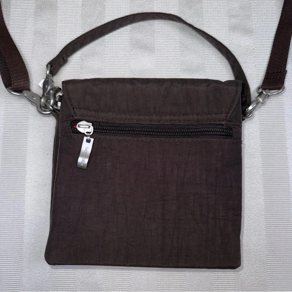 Baggalini Divide Brown Small Crossbody Purse Flap Magnetic Closure